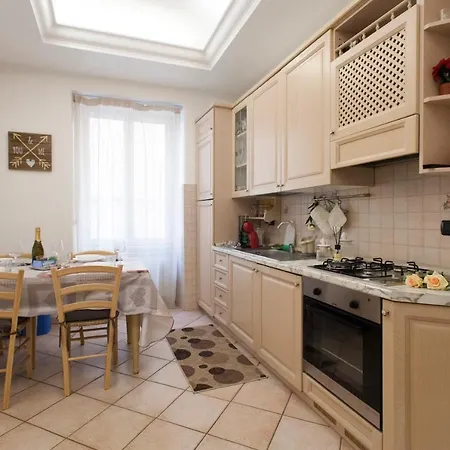 Anzio- House. Apartment